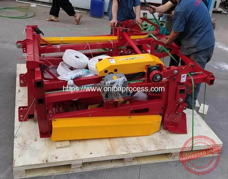 Automatic-Onion-Harvester-Machine